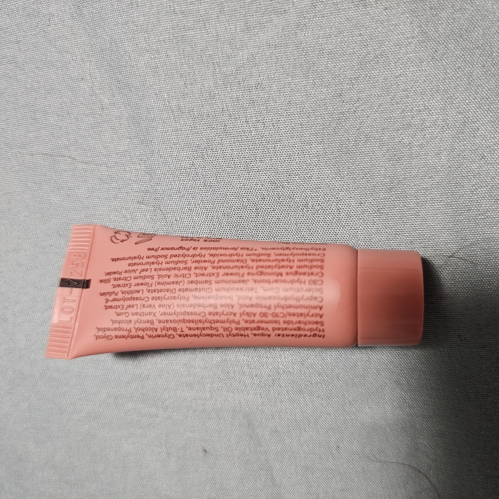 Feel 4D Hyaluronic Acid Under eye cream. - Picture 2 of 2